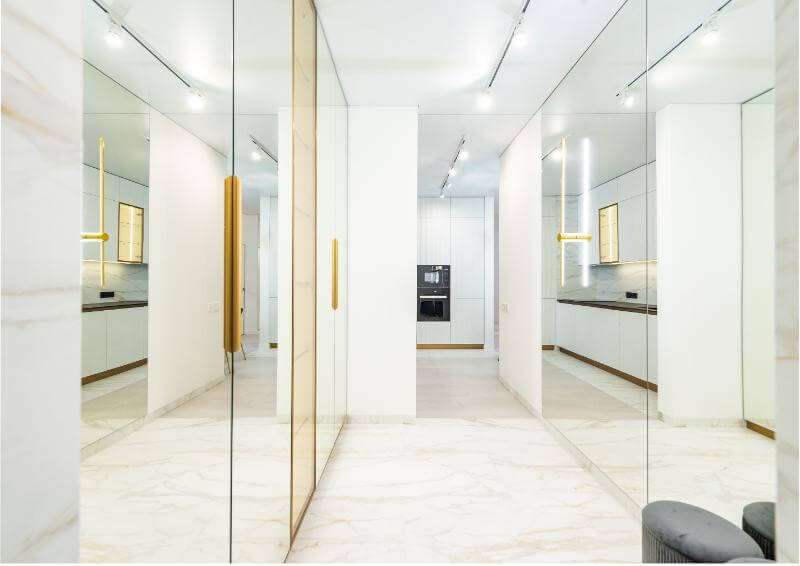 Commercial Bathroom Mirrors in Derbyshire 